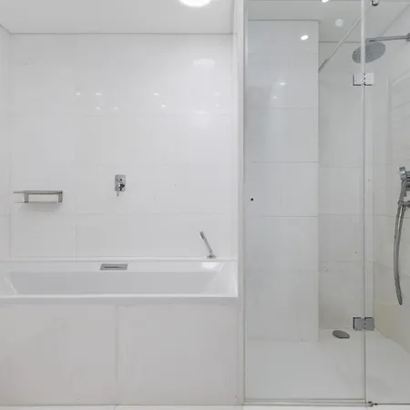 Oceanside Village 3 *