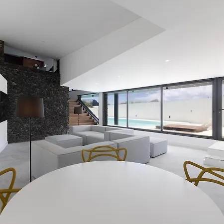 Oceanside Village 3 * Lagoa (Azores)